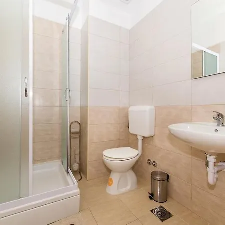 Family-friendly With Swimming Pool Plano, - 24056 شقة